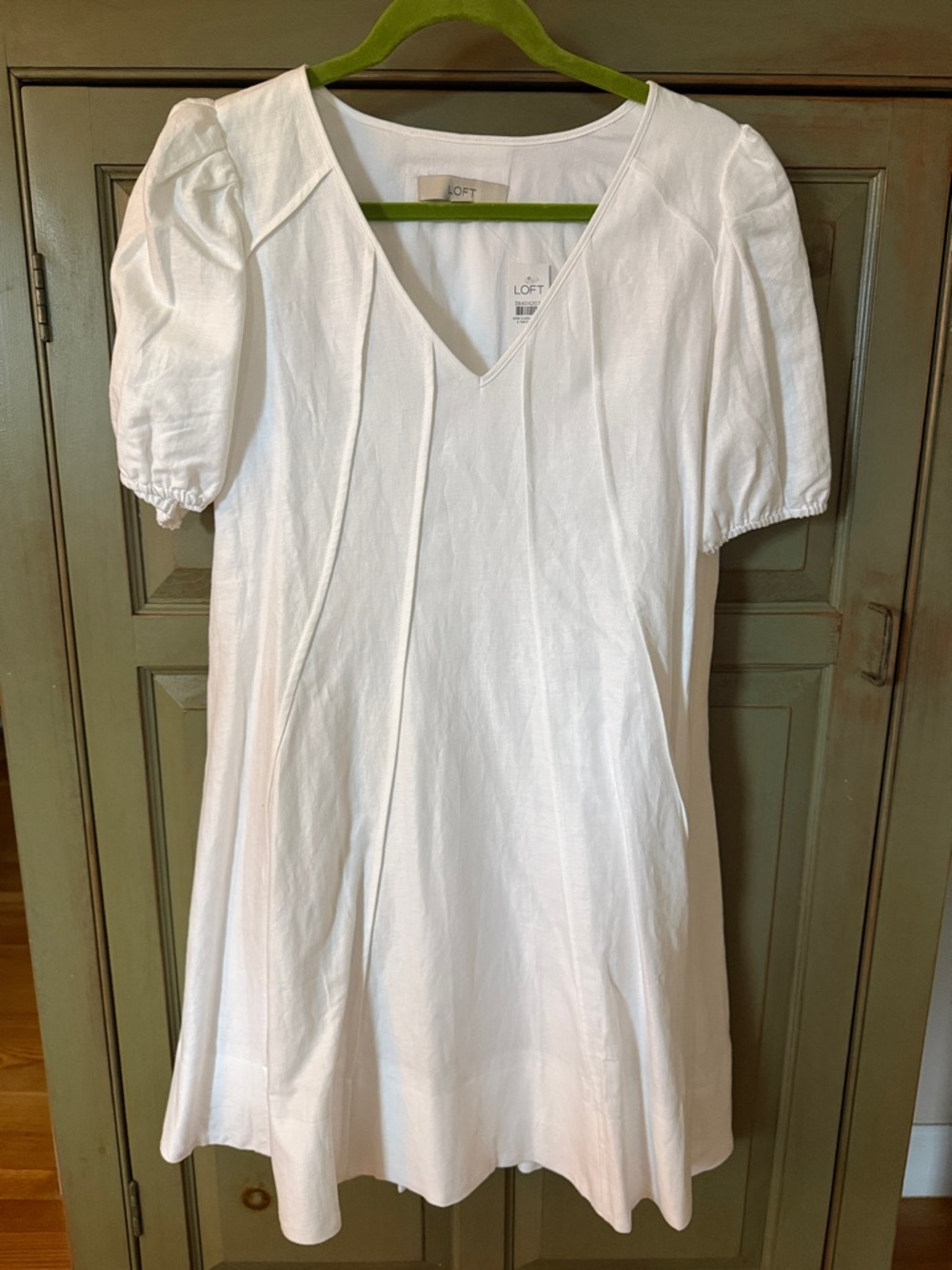 LOFT White V-Neck Puff Sleeve Tunic Dress